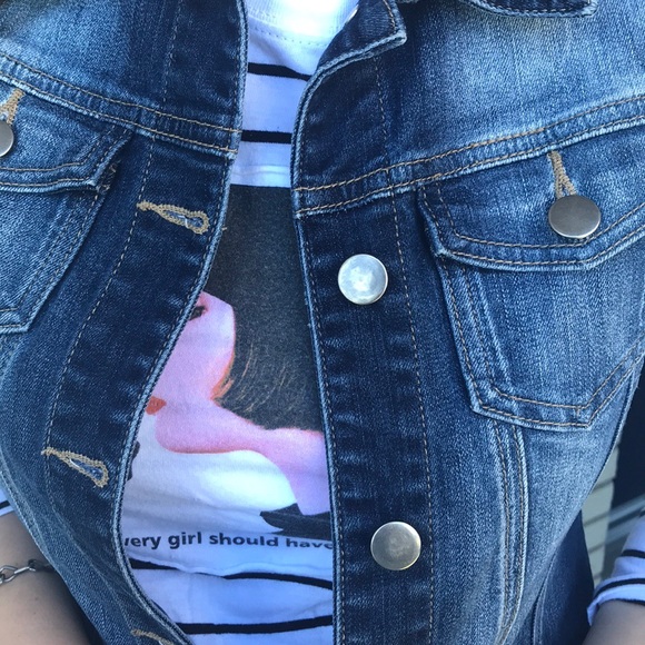 Denim vest - Picture 4 of 5